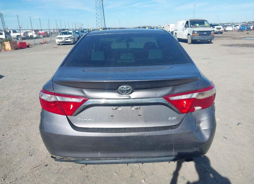 Photo 16 of 2017 Toyota Camry SE (VIN 4T1BF1FKXHU661525)