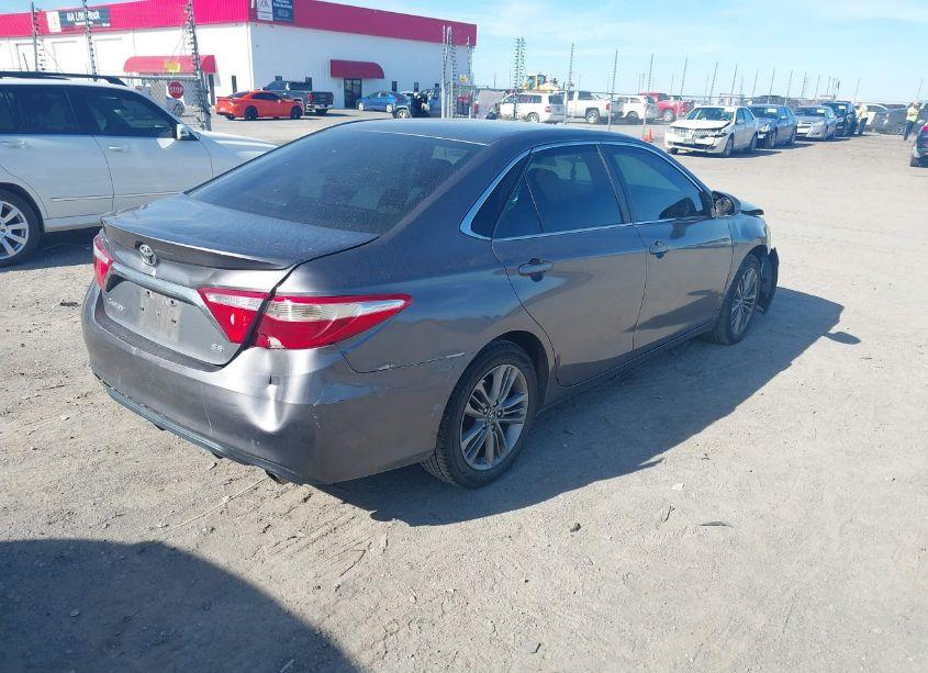 Photo 4 of 2017 Toyota Camry SE (VIN 4T1BF1FKXHU661525)