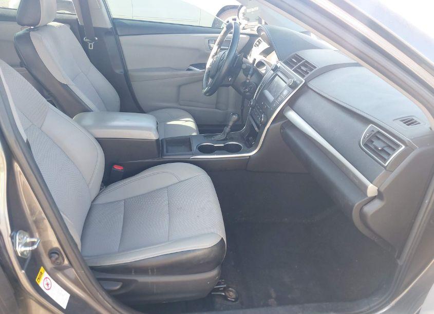 Photo 5 of 2017 Toyota Camry SE (VIN 4T1BF1FKXHU661525)