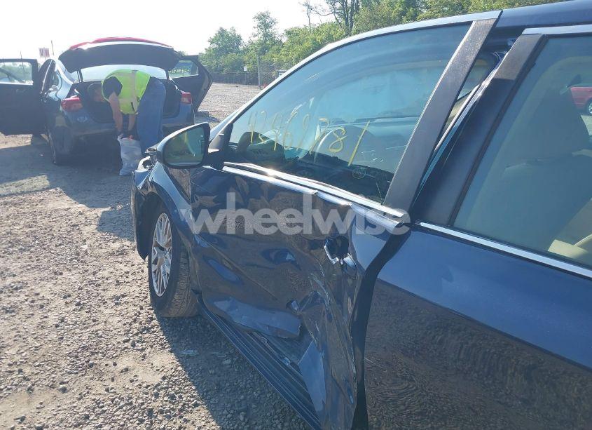 Photo 17 of 2017 Toyota Camry LE (VIN 4T1BF1FKXHU662450)