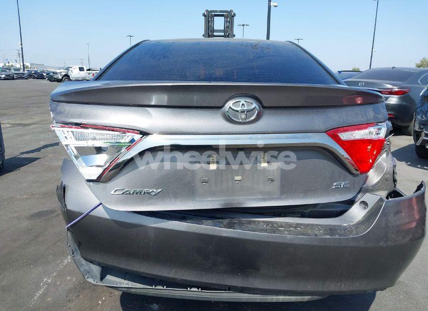 Photo 17 of 2017 Toyota Camry LE/SE/XLE/XSE (VIN 4T1BF1FKXHU670385)