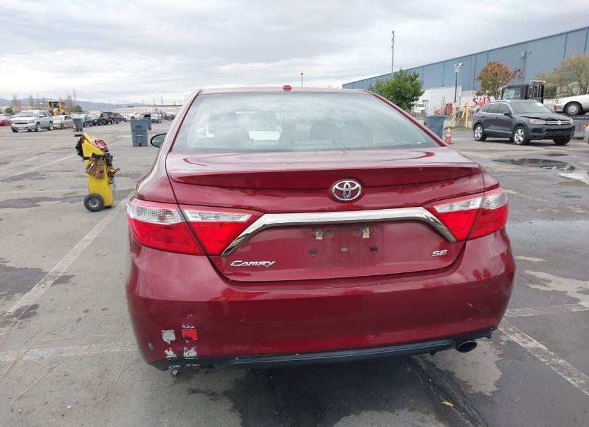 Photo 16 of 2017 Toyota Camry SE (VIN 4T1BF1FKXHU670595)