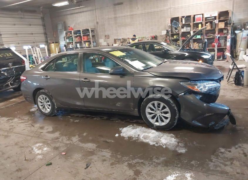 Photo 13 of 2017 Toyota Camry LE (VIN 4T1BF1FKXHU678082)
