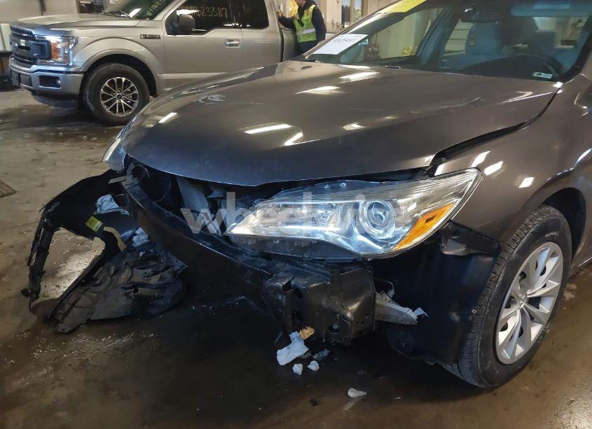 Photo 6 of 2017 Toyota Camry LE (VIN 4T1BF1FKXHU678082)