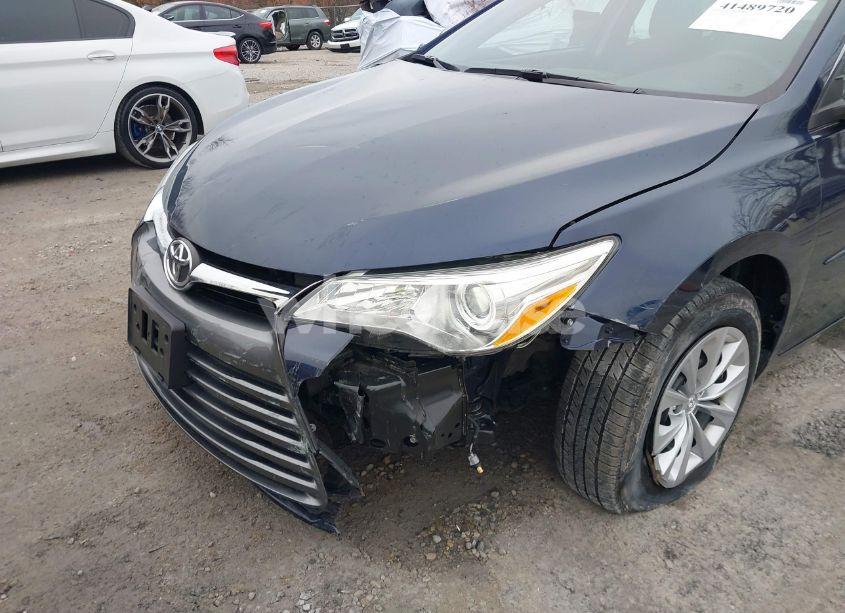 Photo 20 of 2017 Toyota Camry LE (VIN 4T1BF1FKXHU687624)