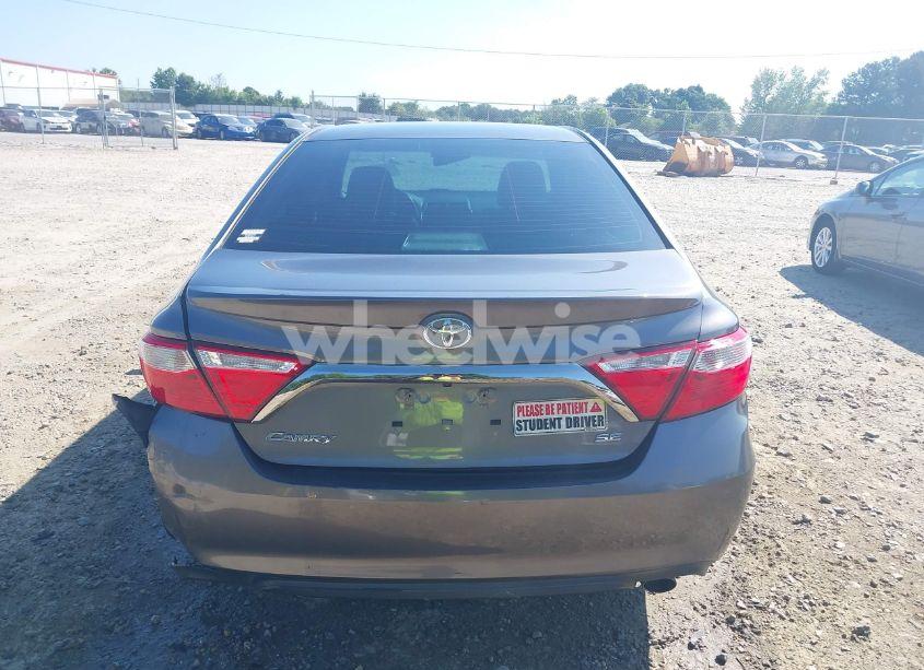 Photo 16 of 2017 Toyota Camry SE (VIN 4T1BF1FKXHU689616)