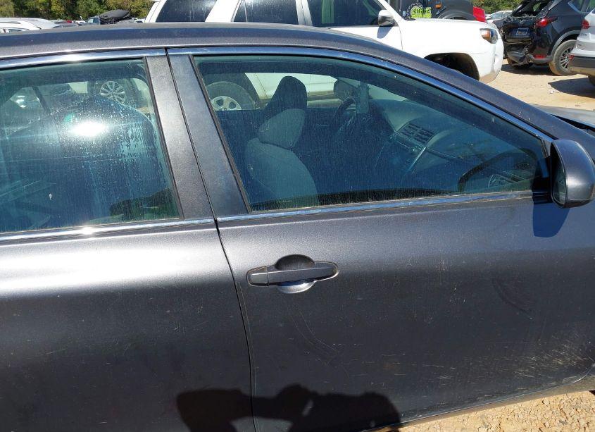 Photo 13 of 2017 Toyota Camry LE (VIN 4T1BF1FKXHU699434)