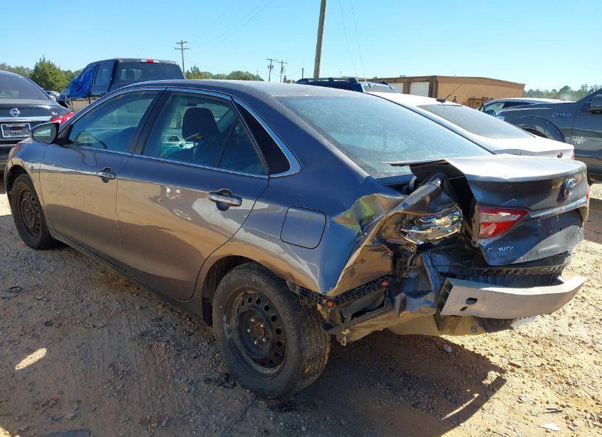 Photo 3 of 2017 Toyota Camry LE (VIN 4T1BF1FKXHU699434)