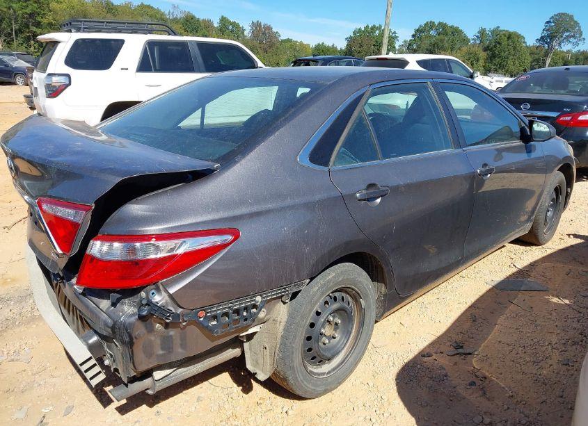 Photo 4 of 2017 Toyota Camry LE (VIN 4T1BF1FKXHU699434)