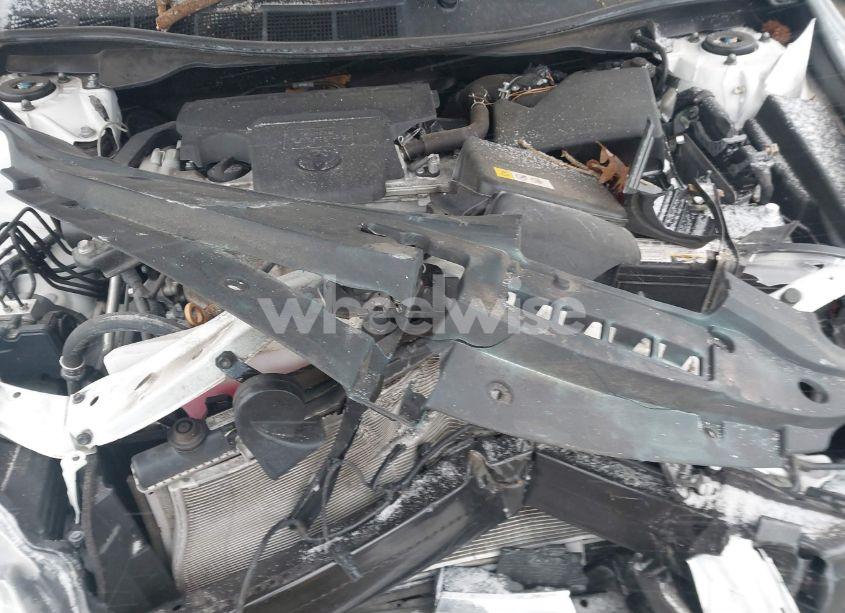 Photo 10 of 2017 Toyota Camry LE (VIN 4T1BF1FKXHU731265)