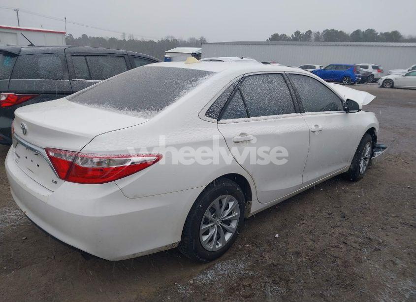 Photo 4 of 2017 Toyota Camry LE (VIN 4T1BF1FKXHU731265)