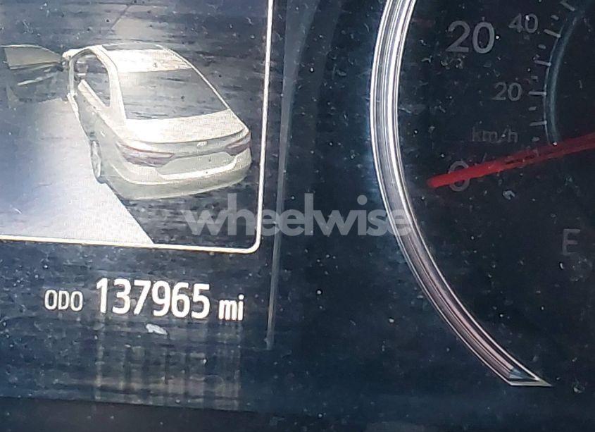 Photo 16 of 2017 Toyota Camry SE (VIN 4T1BF1FKXHU731671)