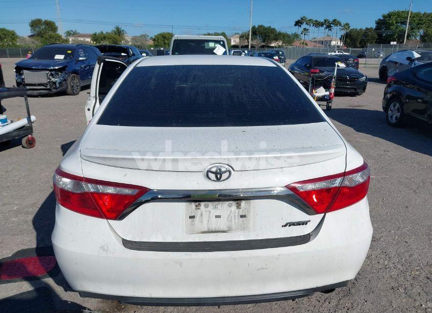 Photo 17 of 2017 Toyota Camry SE (VIN 4T1BF1FKXHU731671)