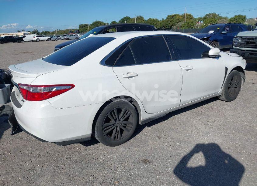 Photo 4 of 2017 Toyota Camry SE (VIN 4T1BF1FKXHU731671)