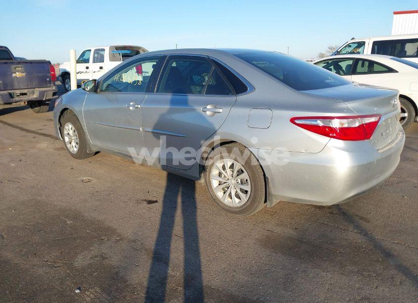 Photo 3 of 2017 Toyota Camry LE (VIN 4T1BF1FKXHU741326)