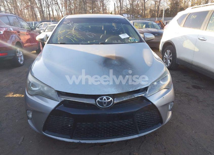 Photo 11 of 2017 Toyota Camry SE (VIN 4T1BF1FKXHU747286)