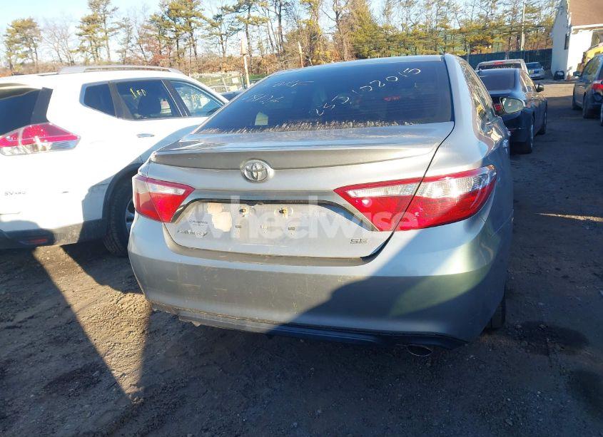 Photo 15 of 2017 Toyota Camry SE (VIN 4T1BF1FKXHU747286)