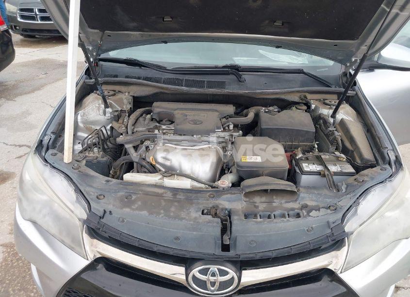 Photo 10 of 2017 Toyota Camry SE (VIN 4T1BF1FKXHU754545)