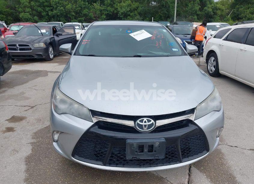 Photo 12 of 2017 Toyota Camry SE (VIN 4T1BF1FKXHU754545)