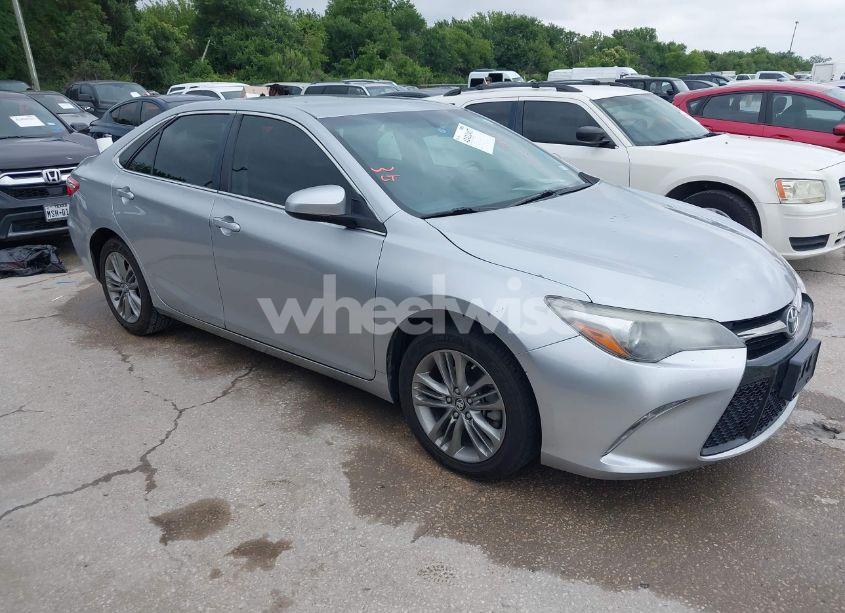 Photo 13 of 2017 Toyota Camry SE (VIN 4T1BF1FKXHU754545)