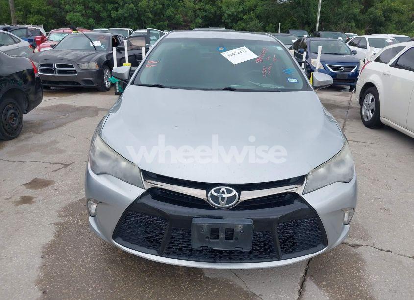 Photo 6 of 2017 Toyota Camry SE (VIN 4T1BF1FKXHU754545)