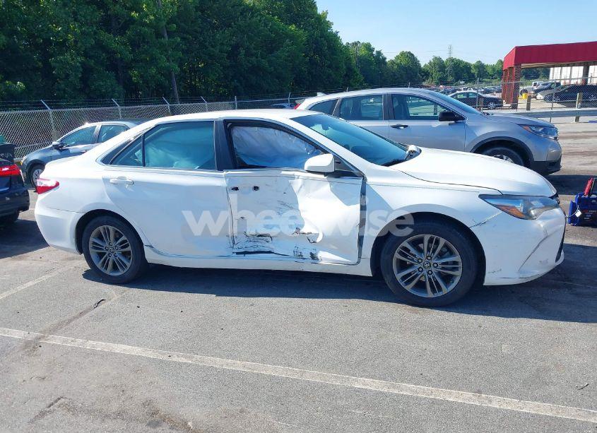 Photo 13 of 2017 Toyota Camry SE (VIN 4T1BF1FKXHU778831)