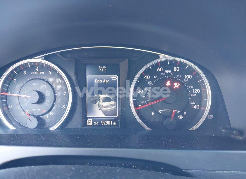 Photo 7 of 2017 Toyota Camry SE (VIN 4T1BF1FKXHU778831)