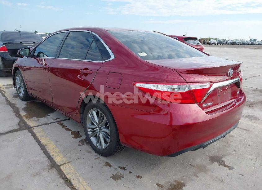 Photo 3 of 2017 Toyota Camry SE (VIN 4T1BF1FKXHU779607)