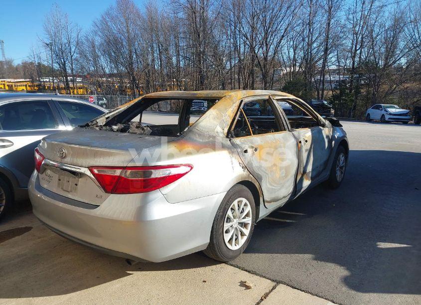 Photo 4 of 2017 Toyota Camry LE (VIN 4T1BF1FKXHU786279)