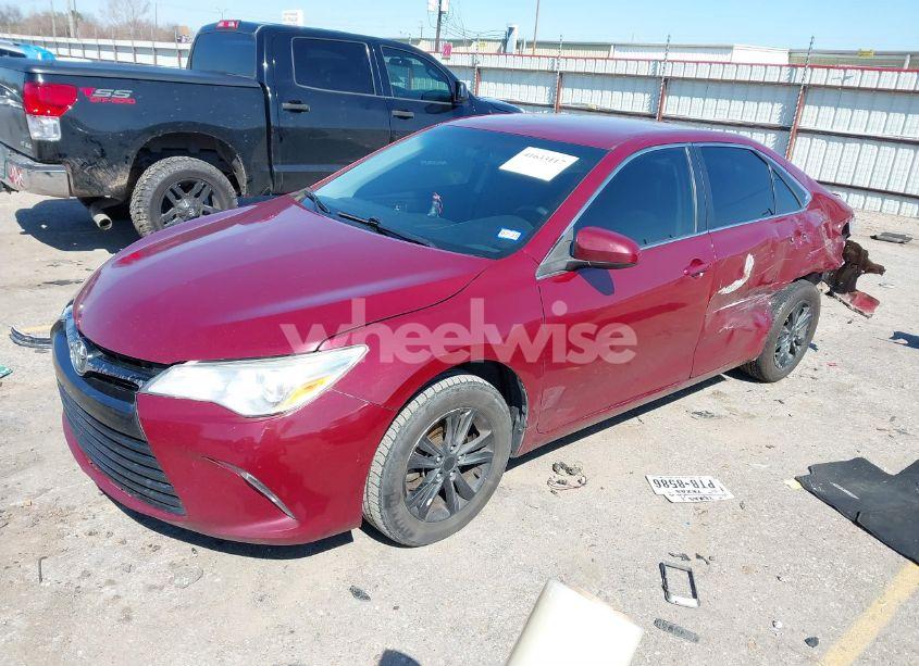 Photo 2 of 2017 Toyota Camry LE (VIN 4T1BF1FKXHU799341)