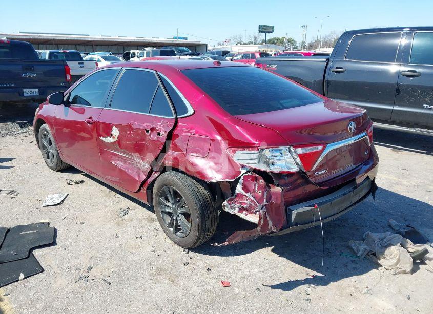 Photo 3 of 2017 Toyota Camry LE (VIN 4T1BF1FKXHU799341)