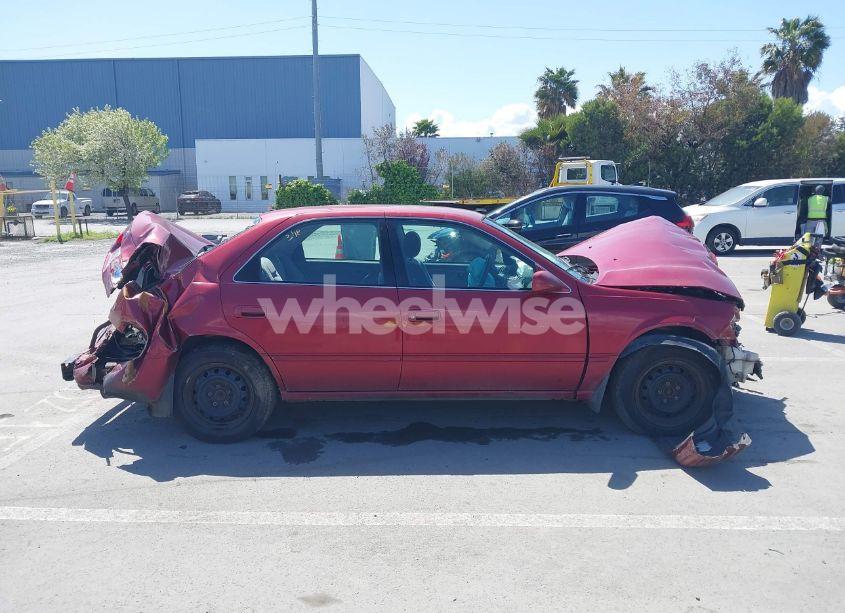 Photo 13 of 1997 Toyota Camry LE V6 (VIN 4T1BF22K0VU010945)