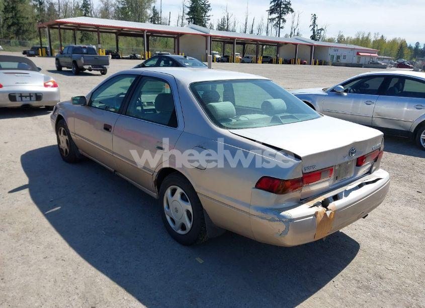 Photo 3 of 1997 Toyota Camry LE V6 (VIN 4T1BF22K0VU029186)