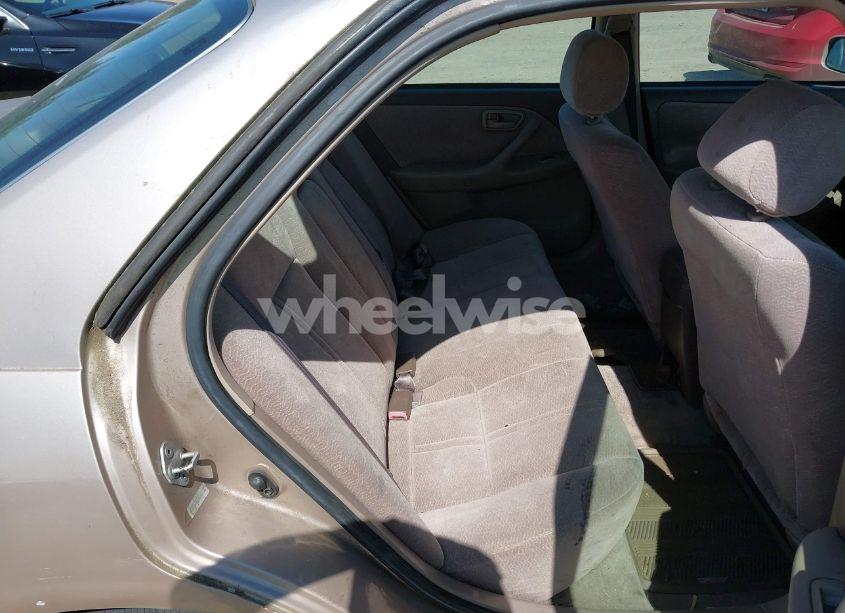 Photo 8 of 1997 Toyota Camry LE V6 (VIN 4T1BF22K0VU029186)