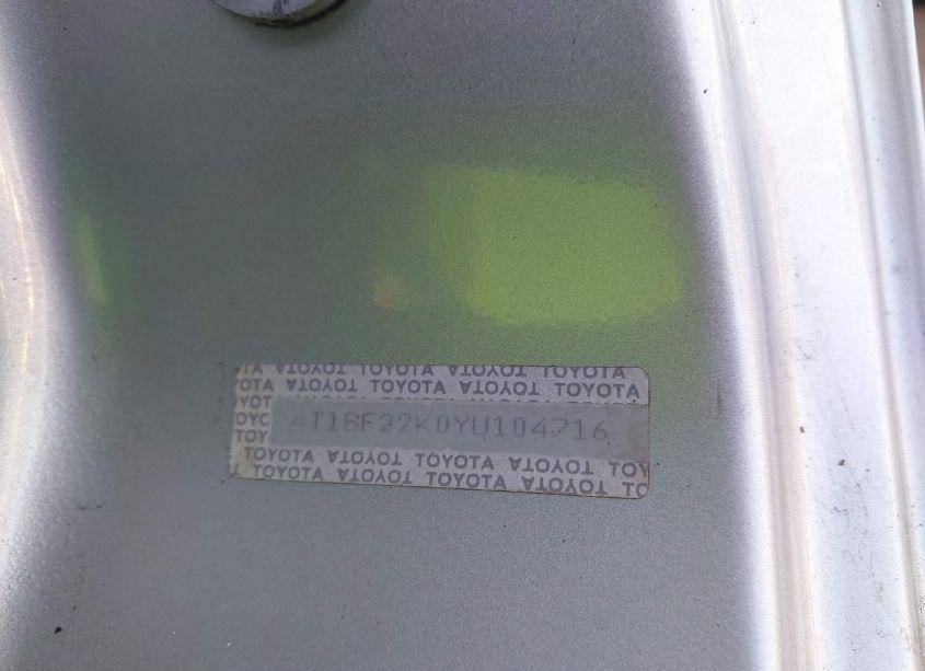 Photo 9 of 2000 Toyota Camry LE V6 (VIN 4T1BF22K0YU104716)