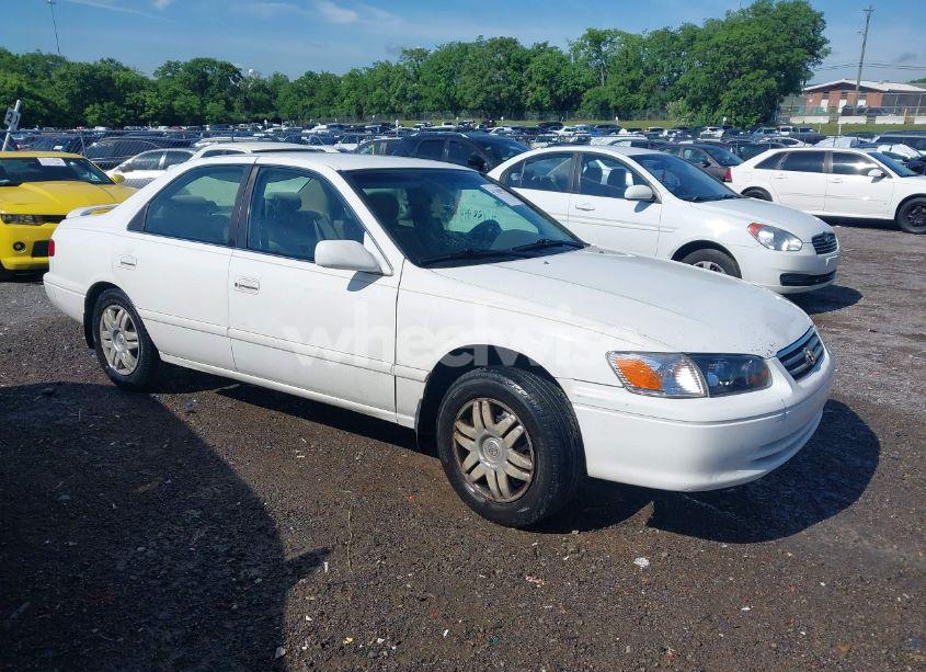2000 Toyota Camry LE V6 (VIN 4T1BF22K0YU940767) main photo