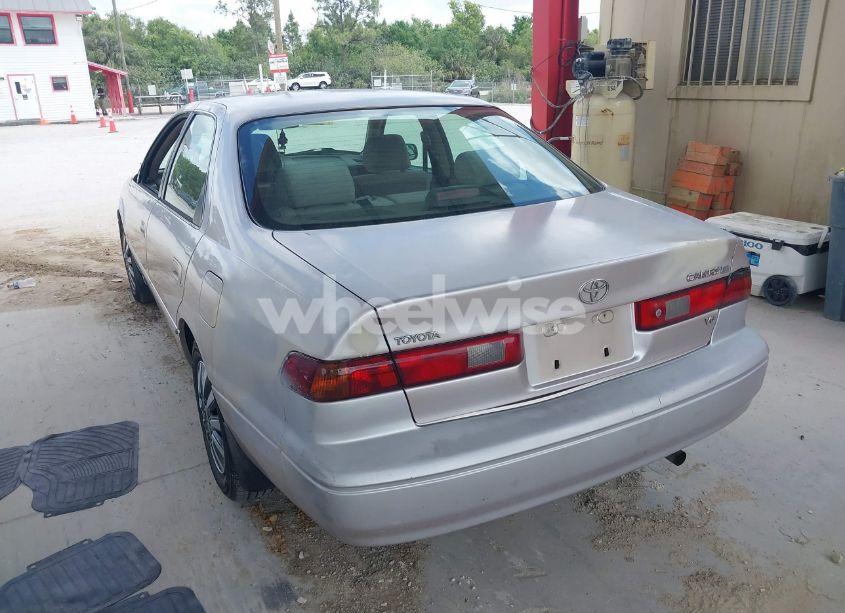 Photo 3 of 1997 Toyota Camry LE V6 (VIN 4T1BF22K2VU912173)