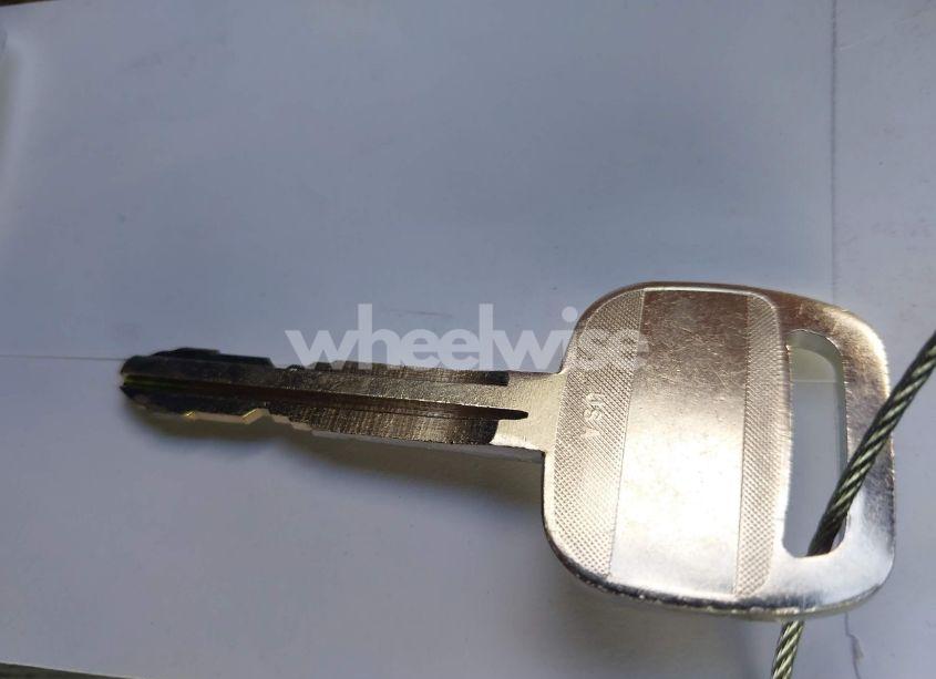 Photo 11 of 1999 Toyota Camry LE V6 (VIN 4T1BF22K2XU074780)