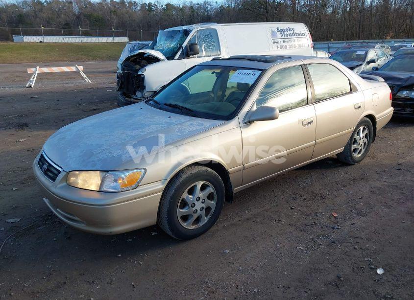 Photo 2 of 2000 Toyota Camry LE V6 (VIN 4T1BF22K2YU938471)