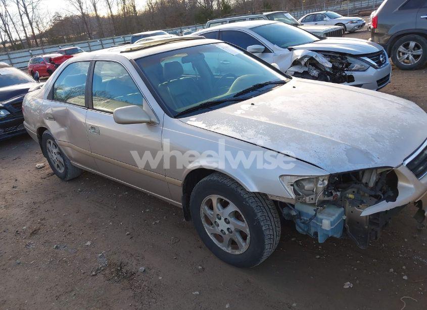 Photo 6 of 2000 Toyota Camry LE V6 (VIN 4T1BF22K2YU938471)