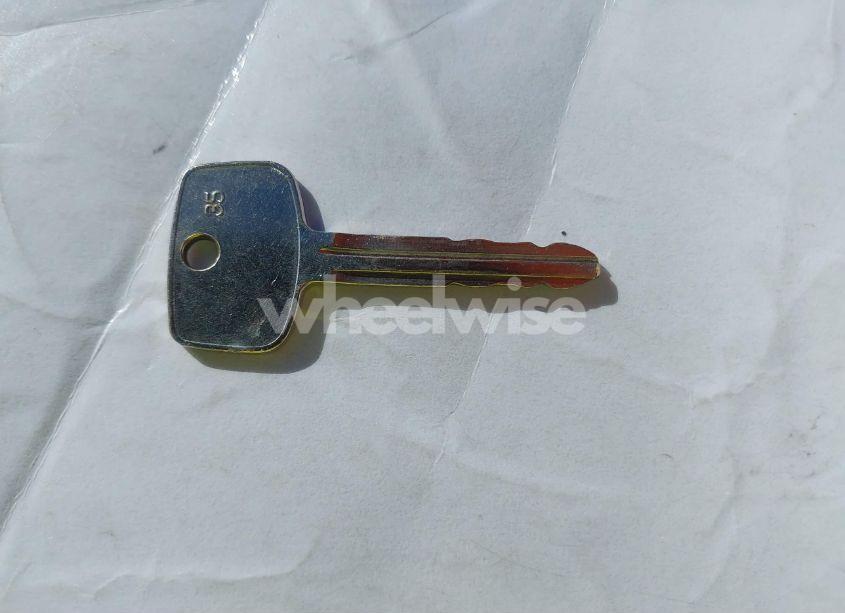 Photo 11 of 2001 Toyota Camry LE V6 (VIN 4T1BF22K31U125887)