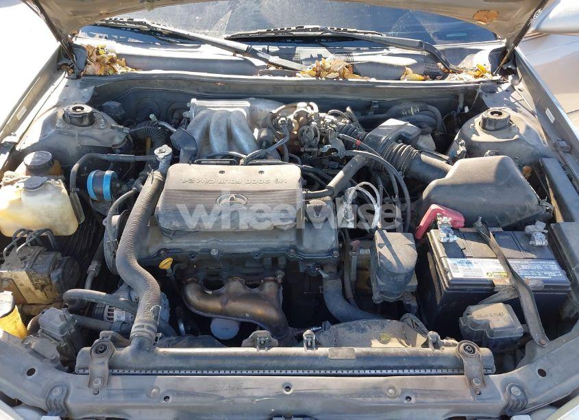Photo 10 of 2001 Toyota Camry LE V6 (VIN 4T1BF22K41U118513)