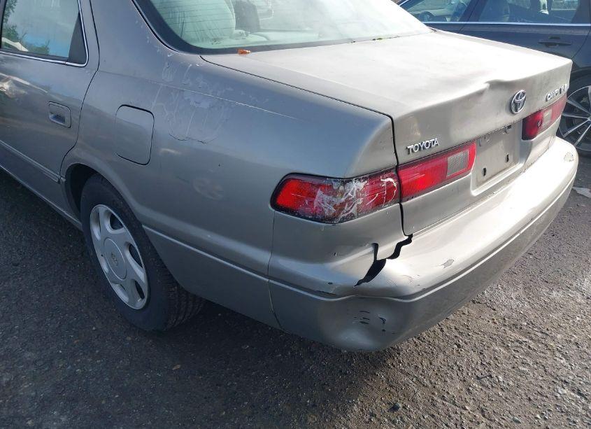 Photo 6 of 1997 Toyota Camry LE V6 (VIN 4T1BF22K4VU002458)