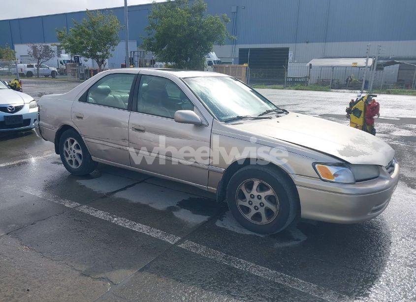 1997 Toyota Camry XLE V6 (VIN 4T1BF22K4VU911929) main photo