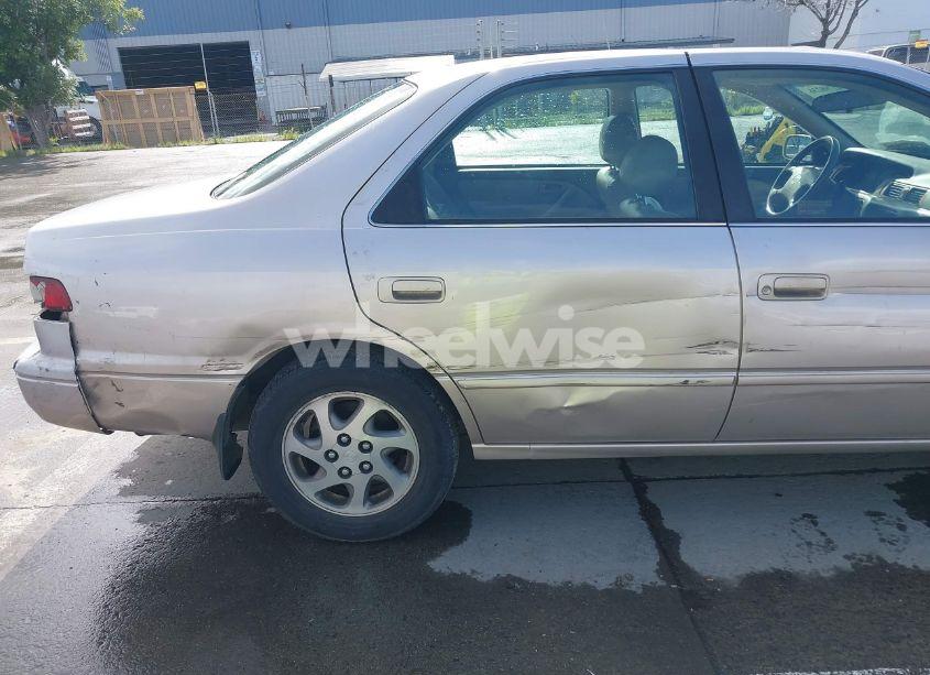 Photo 6 of 1997 Toyota Camry XLE V6 (VIN 4T1BF22K4VU911929)