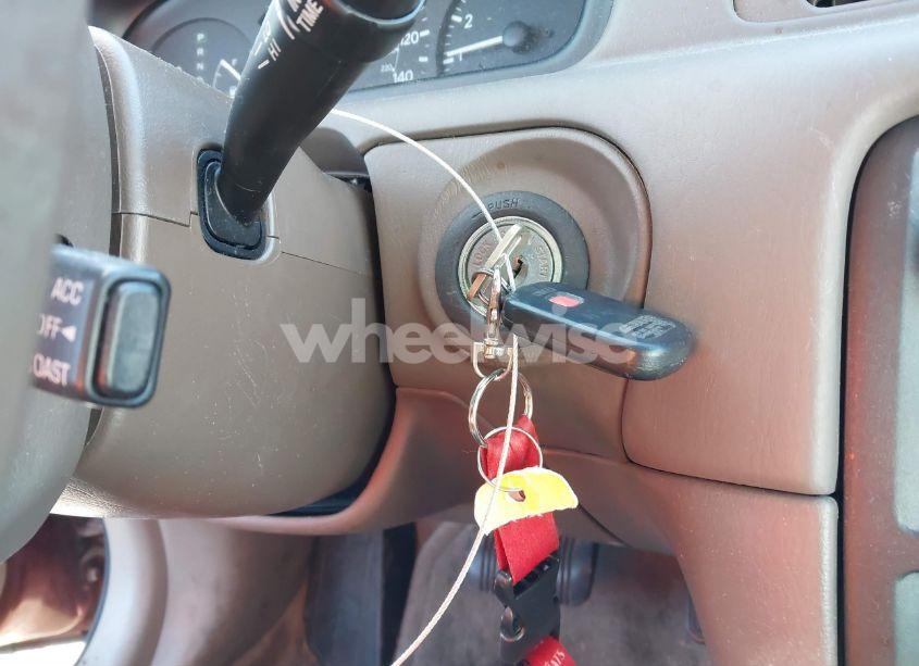 Photo 11 of 2001 Toyota Camry LE V6 (VIN 4T1BF22K51U122487)