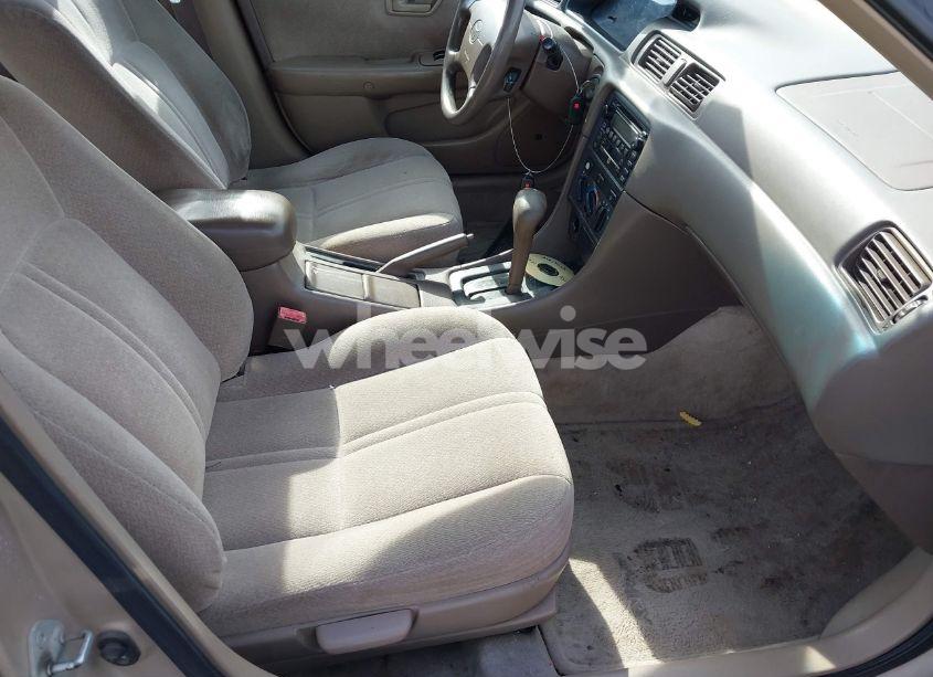 Photo 5 of 2001 Toyota Camry LE V6 (VIN 4T1BF22K51U125437)