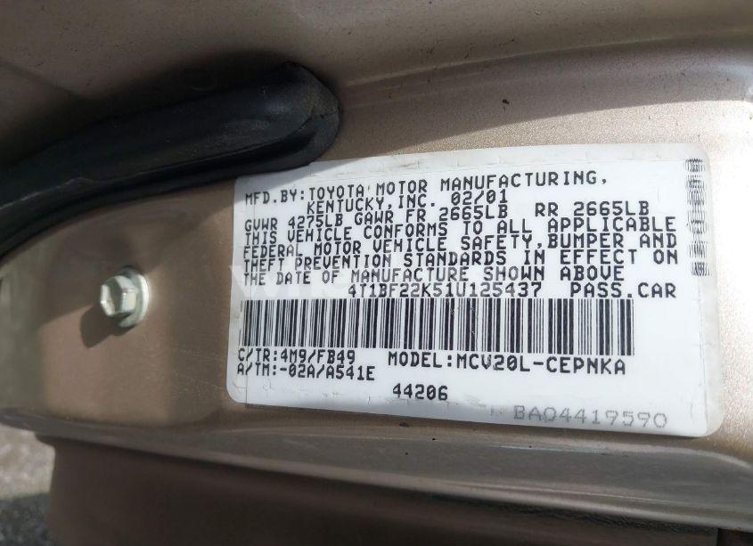 Photo 9 of 2001 Toyota Camry LE V6 (VIN 4T1BF22K51U125437)