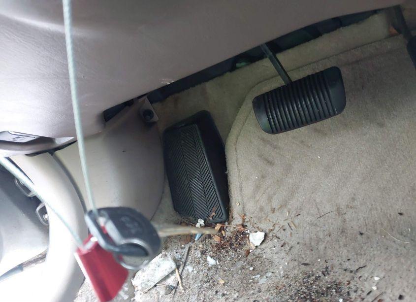 Photo 11 of 2000 Toyota Camry LE V6 (VIN 4T1BF22K5YU108390)