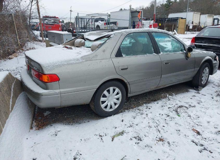 Photo 4 of 2000 Toyota Camry LE V6 (VIN 4T1BF22K5YU108390)